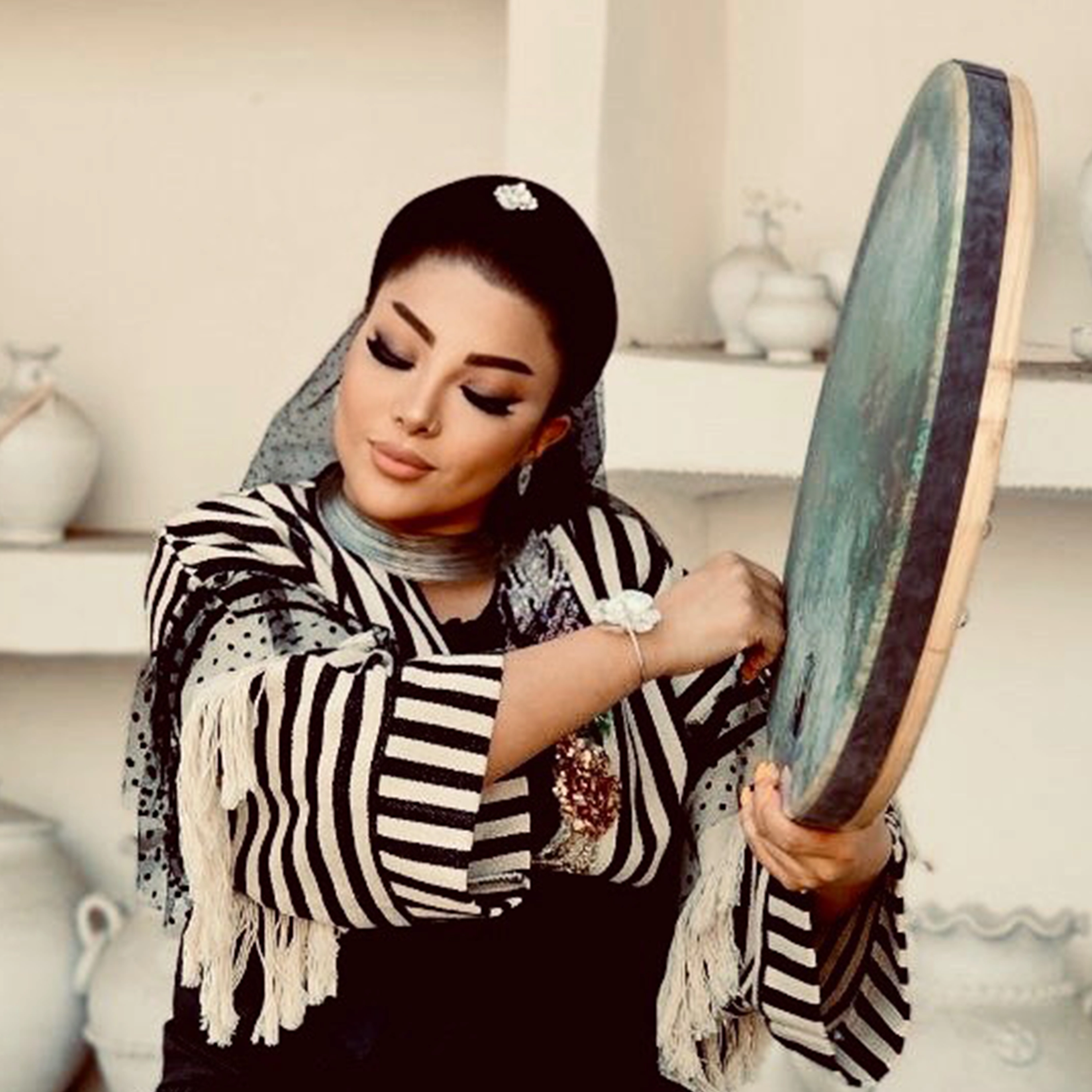 عسل ملک‌زاده